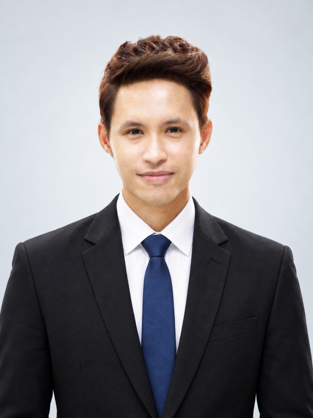 Portrait of Assoc. Prof. Dr. Kraisak Kesorn